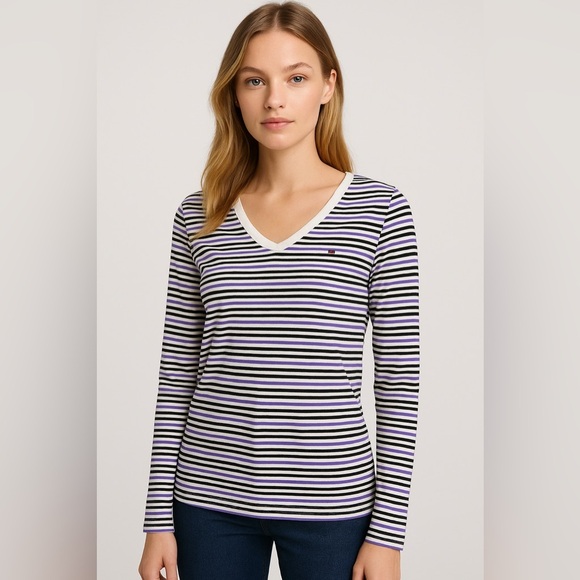 Tommy Hilfiger Tops - 👚 TOMMY HILFIGER Women’s Purple & White Stripe Long Sleeve V-Neck T-Shirt
